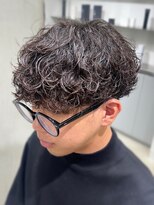 フィフス 名駅(fifth)&nbsp;再現性高い波巻きスパイラルパーマ×刈り上げマッシュ