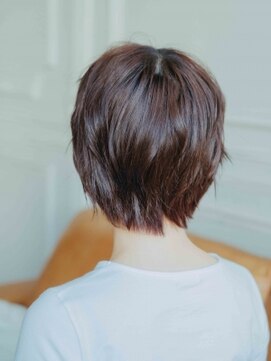 色彩堂 ひばりヶ丘店 無造作ショートヘア