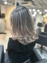 ラフ(LAFF) ブリーチ/ダブルカラー/エクステ/縮毛矯正/インナーカラー