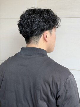 エルパティオ(EL PATIO) 波巻きパーマ/センターパート/メンズ/大人/男子/ビジネス/