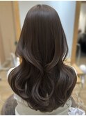 ロングレイヤーカットココアブラウン顔まわりカット