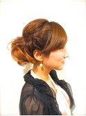 ねじり編み込みゆる巻きアレンジスタイル☆