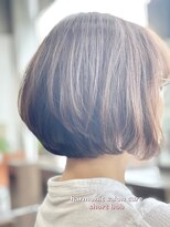 ハーモニックサロン キュア(harmonic salon Cure)&nbsp;ショートボブ/チャコールグレー/福山市