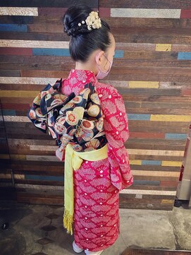 ゴーズゴー 吉祥寺(e)店(go s go) 七五三　７歳　おだんごヘア