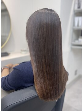 クアン(Cuan) うる艶ストレートロング