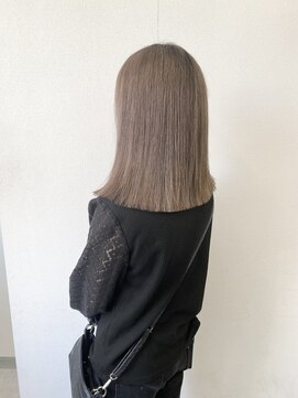 アオアクア バイ グルグル 小岩店(ao akua by GULGUL) インナーグレージュ ☆シルバーミルクティーベージュ 小岩