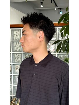 アイダブリューティー ヘア デザイン(IWT hair design) テーパーフェードスパイキーショート【大名/メンズカット】