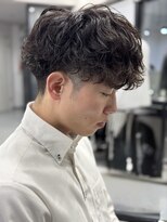 ソルバイジゼル(sol by gisele)&nbsp;【20代におすすめ】緩め波巻きシャドウパーマ