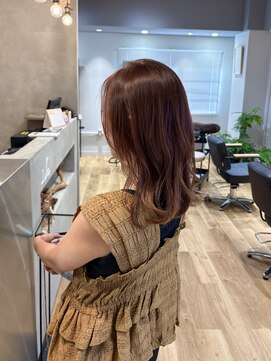 ルーク バイ ヘアーポケット(Luke by hair pocket) ピンクベージュとミディアムヘア