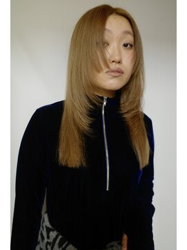 フィル(fil) ロングレイヤー/ブロンド