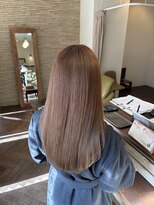 カルマ(CALMA) 【お客様スタイル】ブリーチで作るほんのりミルクティーベージュ