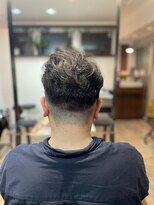 クーシ(kuusi)&nbsp;フェードカットサイド流し【高円寺/東高円寺/新高円寺】