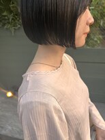 マーシュ(marshu) 女性らしさを残したショートボブ!