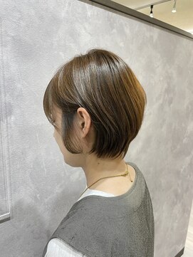 ビビ バイ マグ 岡谷店(bivi by Mag) 小顔ショート/ベージュカラー/ブリーチなしカラー/大人可愛い