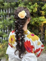 フェリーチェ(Felice)&nbsp;ツイン編みおろしポニー  編みおろし  浴衣ヘア  推し活ヘア