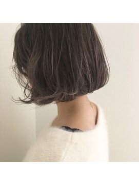 アリーズ シブヤ(ALLYS shibuya) たっぷりハイライトで透明感カラー★外国人風/大人ボブ