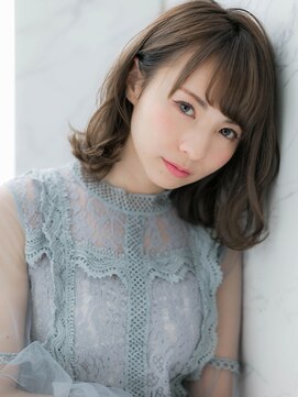 ローレン(LOREN) *LOREN*30代40代美肌イルミナカラー小顔耳かけボブディ