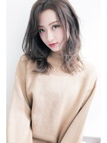 くびれヘア小顔外ハネことりベージュ【銀座/銀座駅】