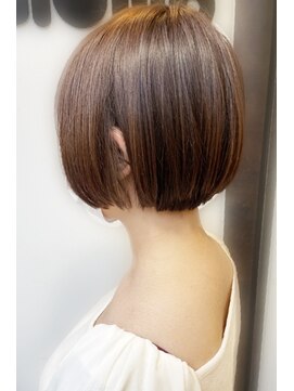 ニット 銀座(knit) 《knit銀座》大人可愛い20代30代40代ショートボブ丸み前下がり