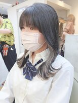 テトラ バイ ネオリーブ 横浜西口店(tetra by neolive)&nbsp;ブルーブラック×ホワイトシルバー☆