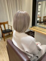 ペイジバイネオリーブ 吉祥寺店(Paige by Neolive) 柔らかい雰囲気で女性らしさを!シルクグレージュ