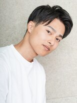 にもう&nbsp;ナチュラルアップバング　ツーブロックショート