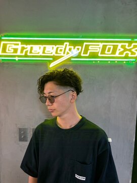 グリーディーフォックス 代々木(Greedy FOX) 波巻き/ハイライト/マッシュパーマ/ウルフ[シェービング]
