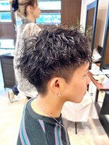 ビューネオ(VIEW NEO)&nbsp;ツイストスパイラル/メンズカット/メンズパーマ/谷町四丁目