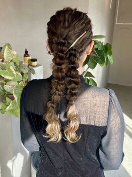 ハルキ(haruki)の写真/特別な日はプロにお任せ♪結婚式・二次会・パーティ・ライブ…どんなシーンでも対応できるヘアセットが◎