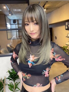 サニー 渋谷(SUNNY) レイヤーカット、バレイヤージュ、ハイライト、グレージュ