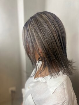 ラトリエ ブロカント 立川北口店(L'atelier BROCANTE) ハイライト 透明感 グレージュ