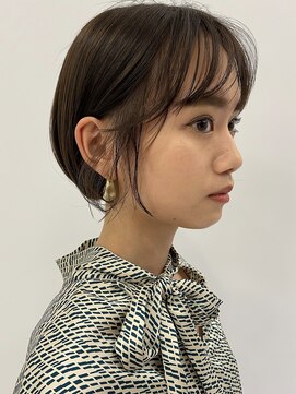 アミー 駒澤(Ammy komazawa) #切りっぱなしボブ #前下りボブ #顔周りレイヤー #小顔カット