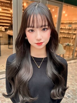 クム(kumu) 【kumu】 ロングレイヤー/顔周りカット/栄/名古屋