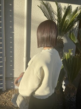 ヒャッカ(hyakka) 切りっぱなしボブ