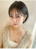 ミニボブ 切りっぱなし シースルーバング 暗髪 カラー