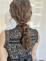 ラックセカンドスペース(LUCK 2nd SPACE)&nbsp;【お呼ばれヘアセット】ゆるふわ編み下ろしスタイル　畑瀬彩華