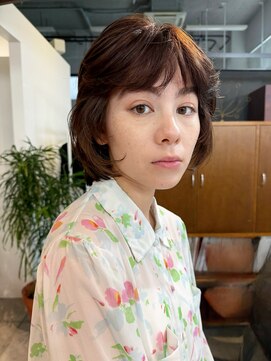 ロライマ 中目黒(roraima) レトロ/ボブレイヤー/ナチュラル/ブラウンカラー/ショート