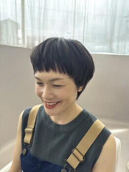 エッジロータス(EDGE lotus)の写真/かっこいい、かわいいどちらも、女性らしさをプラスした大人ショートが人気♪周りと差が付くスタイルに…。