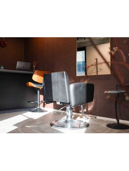 【元町徒歩2分】居心地の良いプライベートサロン＊アクセス抜群だから通いやすいのも嬉しいポイント◎