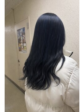 ブルーブラック