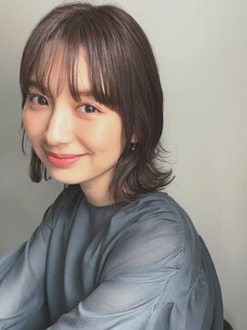 フラミューム 高崎(flammeum) バイオレットブラウン×くびれミディ