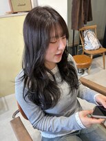 フルクタ(Fructa)&nbsp;透明感グレージュと高めレイヤーカット