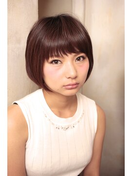 エイミーバイアフロート(amie  by afloat) 前下がりのストレートスタイル