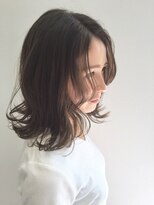 アンソメット 上津店(UN SOMMET)&nbsp;外国人風外ハネボブ×カーキグレー