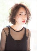 遊びゴコロも忘れないピンクベージュ