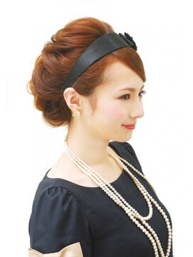 ゲッカビジン(GEKKABIJIN) 大人かわいいクラシカルなアップ《ヘアセット&着付 GEKKABIJIN》