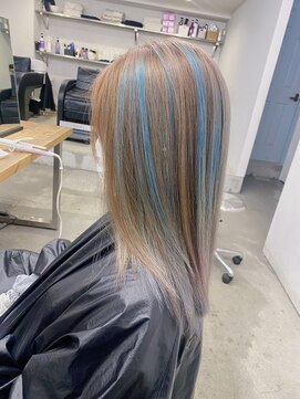 フラム 渋谷(flamme) ベージュ×水色　デザインカラー