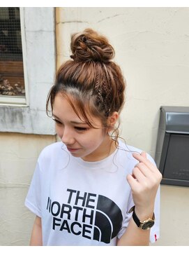 サーティーン(THIRTEEN) 暑い季節にも◎可愛い♪おだんごヘアセット《20代30代》