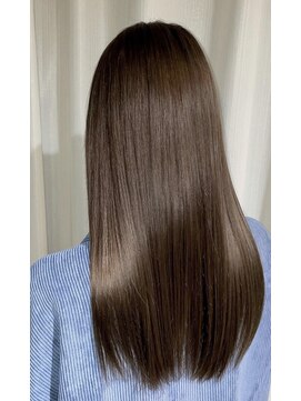 エールバイボヌール(Ere by Bonheur) 超高濃度水素カラーで艶髪に！