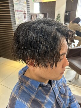 フォルテ 草薙店 ツイストスパイラルパーマ センターパート